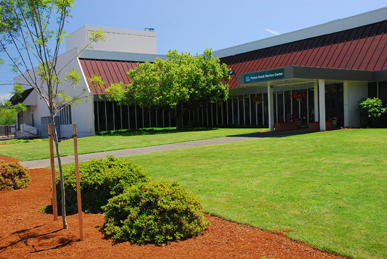 Fanno Creek Service Center